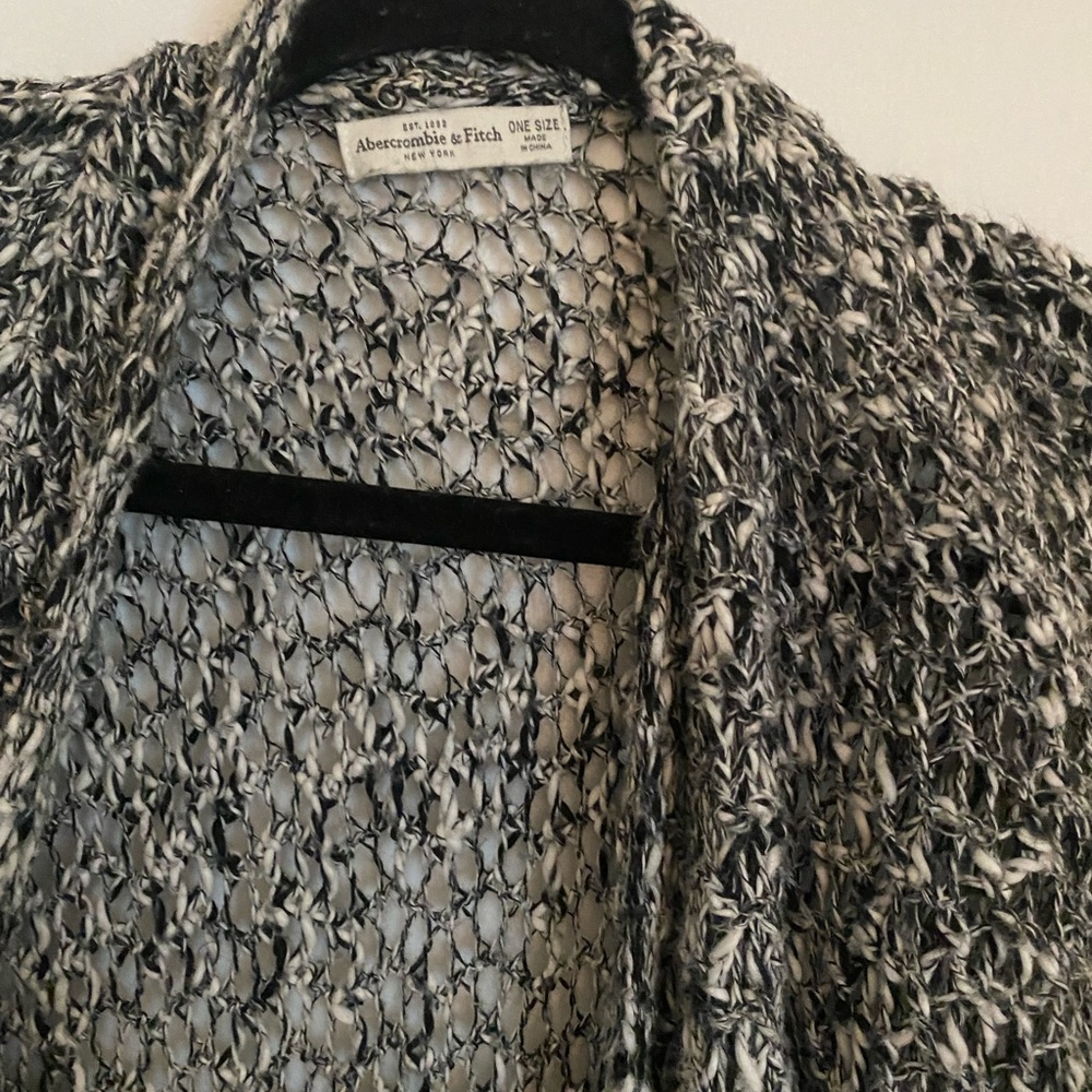 Abercrombie over sized knit sweater